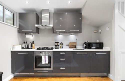 Artistic Flair 1 BD Cottage in NW11 Sleeps 3 - Foto 13