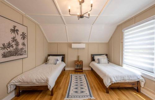 Pool House Near NYC FIFA Stay for Groups - Foto 33