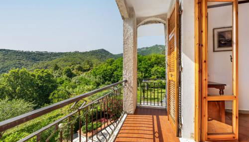 GuestHost - Yunger House with Garden and Balcony x5 - Foto 2