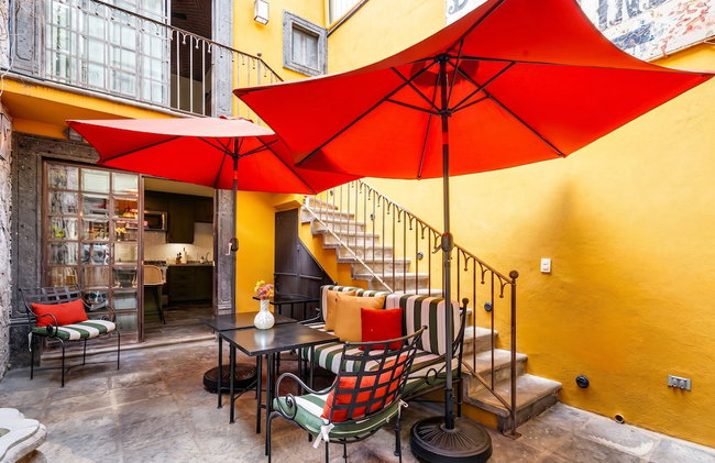 Casa Esperanza, 2BR Designer Charm + Rooftop Views - Photo 28