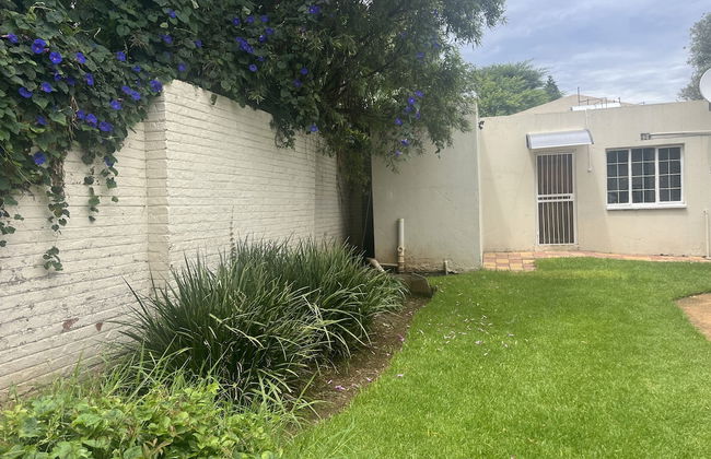 4th Road accommodation - Photo 17