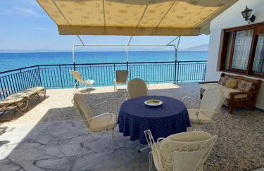 Ekie Apartment with sea view - Photo 2