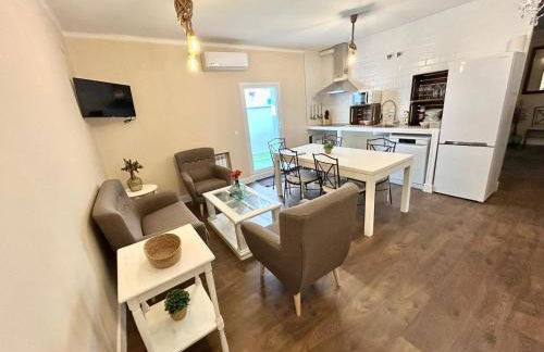 el piso del patio chico - Foto 1