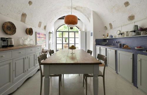 16Th-Century Palace With Pool In Muro Leccese - Foto 7