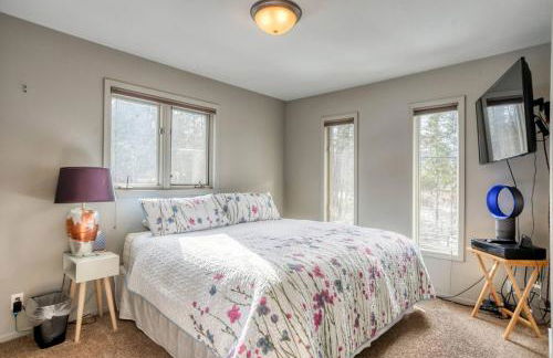 Lakefront Estate w Private Beach on Flathead Lake - Foto 21