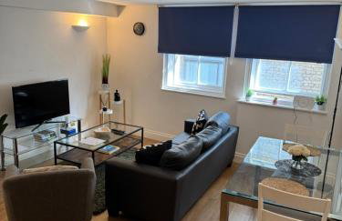 Modern 1 Bed Flat, Liverpool Street - Foto 1