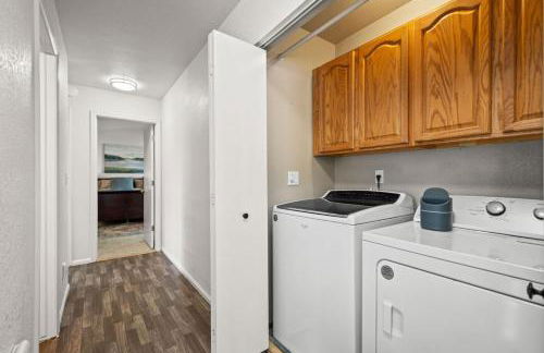 Spacious SIX Bedroom, Great Location - Foto 21