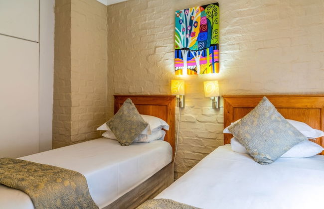 First Group Hastings Hall - Foto 6