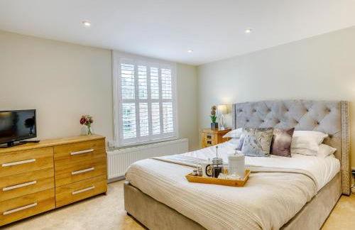 City to Country Retreat Luxury Cottage with Hot Tub - Foto 10