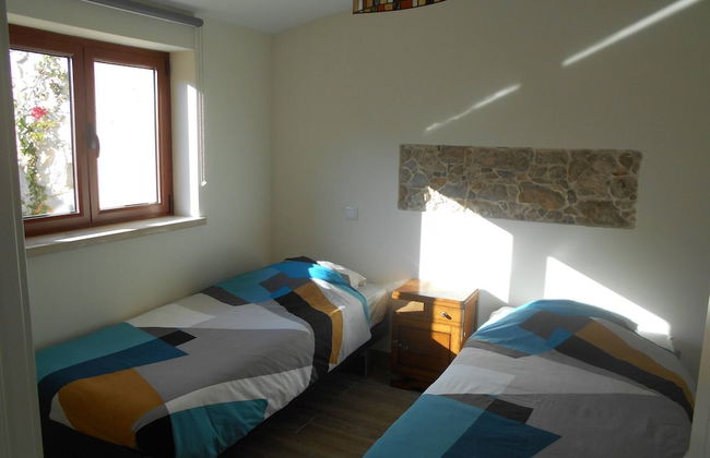 Cottage With 2 Bedrooms With Both En-suite Bathrooms in a Seaside Village - Photo 4