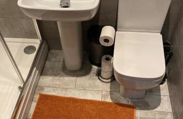 Central Sheffield 3BED 3BATH IV Pent-Apartment - Photo 42