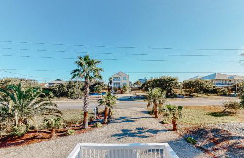 Dog & wedding-friendly home with private pool bikes & beach gear - Foto 32