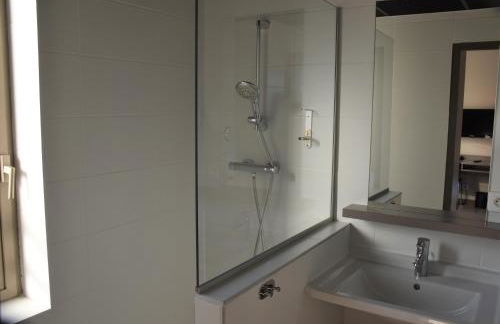 Adonis Lyon Dock Ouest - Photo 61