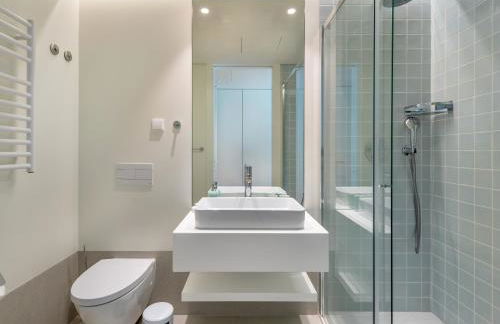 Bayline - Beachfront Bliss & Spa by Bedzy - Foto 43