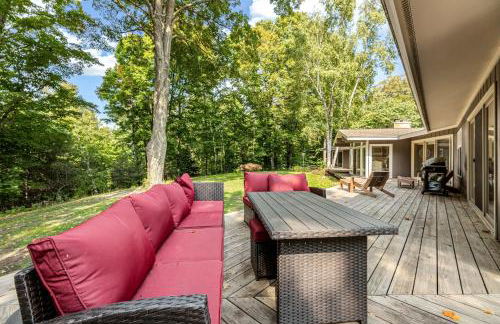 Bright 4BDR Home by Lake MI Arcadia Bluffs Portage Lake 2832 - Photo 51