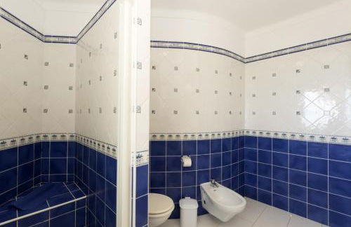 Villa with beautiful see views & spacious garden - Foto 54