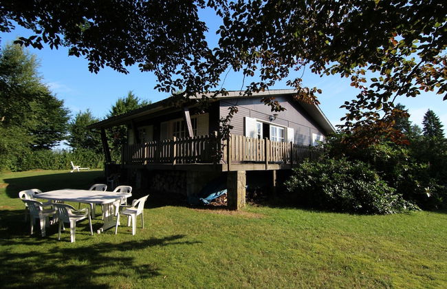 Detached Chalet With Views of the Lake of Butgenbach in the Middle of Nature - Foto 19