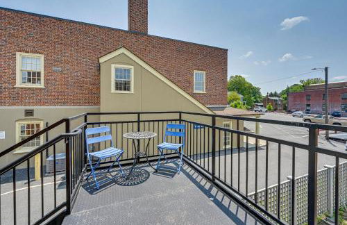 Winston-Salem Vacation Rental - Walk Downtown! - Foto 3