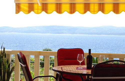 ON THE BEACH 4-pax Apartment A2 with a terrace & sea view - Photo 2