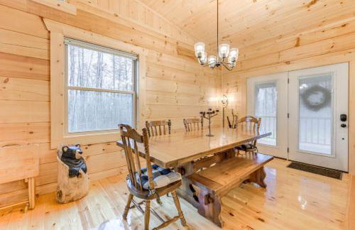 Smoky Mtn Cabin with Hot Tub and Scenic Views - Foto 12