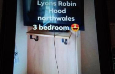 Deluxe 3 bedroom Lyons Robin hood oaklands with free wifi free sky - Photo 10