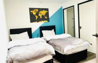 Burmer Central Bliss: Modern 3BR/1BA, Full Kitchen - Foto 16