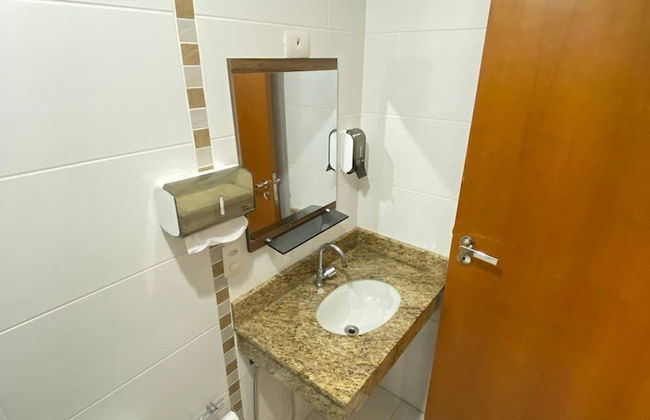 Pé na Areia Praia da Aviação - Foto 14