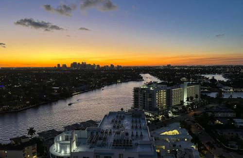 23rd Floor W 2BR with Den, Ocean Views, Sleeps 8 - Foto 22