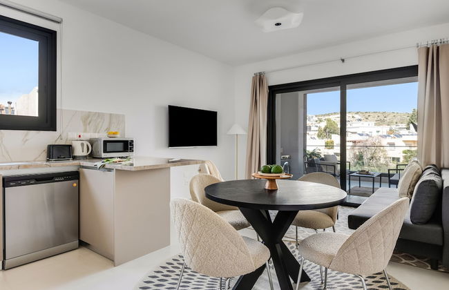 Sanders Triple - Nice 1-bdr Apt With Balcony - Foto 1