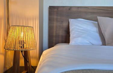 Marily's seaview suite with private JACUZZI and BBQ - Photo 29