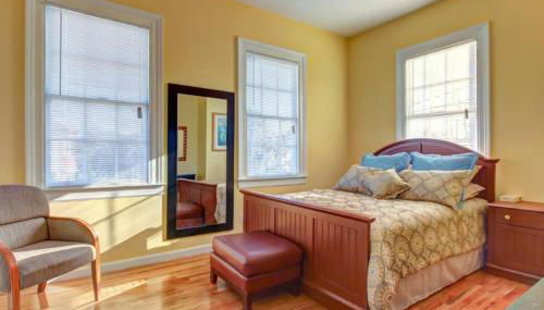 Entire 2BD, Near Forsyth Park - Foto 1