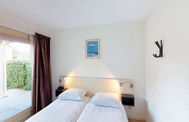 Spacious House in Netherlands for 8 Guests - Photo 2