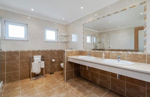 Casa Saudade - Luxury penthouse apartment with stunning views - Foto 31