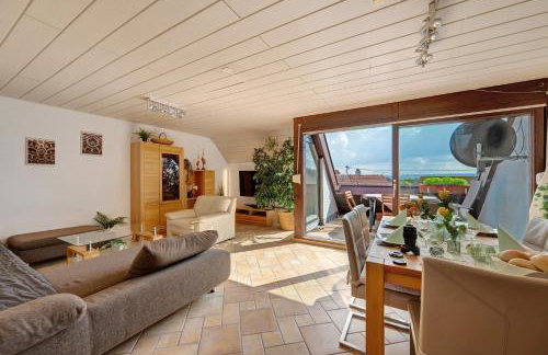 Großzügige Maisonettewohnung - Foto 1