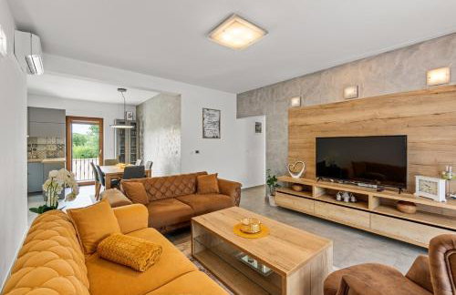 Villa Ajlin with Private Pool - Foto 12