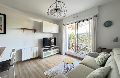 Les Muleaux - Wifi, TV, Piscine de résidence - Foto 7