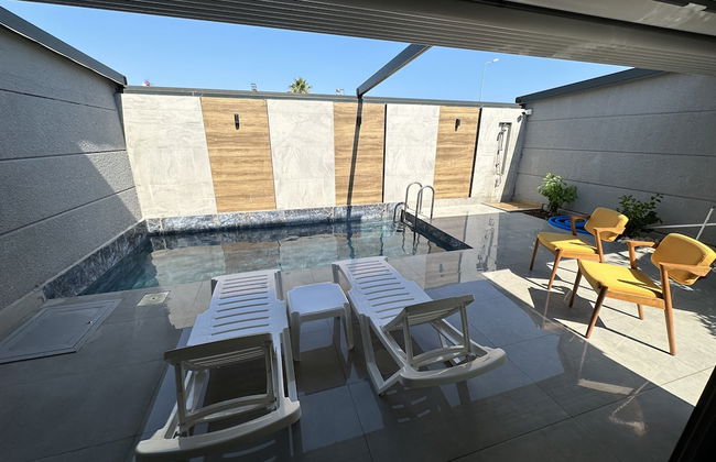 Kundu Park Villas - Photo 1