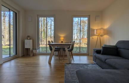 Modernes voll möbliertes Apartment am See mit Garten, nahe BER - Foto 7