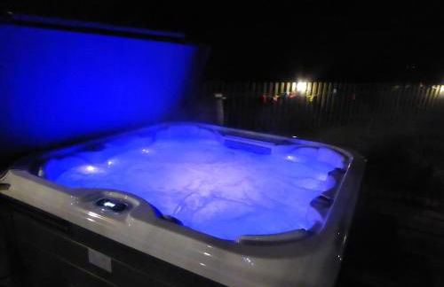Falstaff Cottage, NEW HOT TUB, Sleeps up to 5, Stratford upon Avon - Foto 5