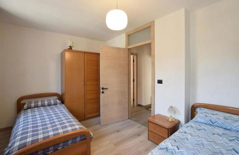 Gorgeous Apartment In Lamon With Wifi - Foto 5