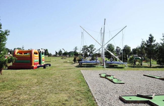 Bungalow With Terrace and Scenic Grounds - Photo 29
