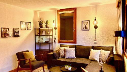 Ruim 6 persoons appartement super centraal gelegen aan de piste - Photo 1