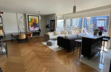 Beautiful apartment terrace Invalides and fireplace - Foto 10