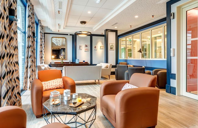 Résidence De Rueil-Malmaison - Foto 2