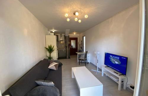 Nice hillside with 100 sqm private garden - Foto 2