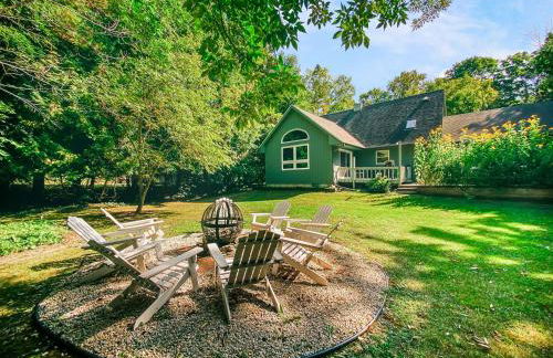 Secluded Home Walk to Marina GameRoom & HotTub - Foto 3