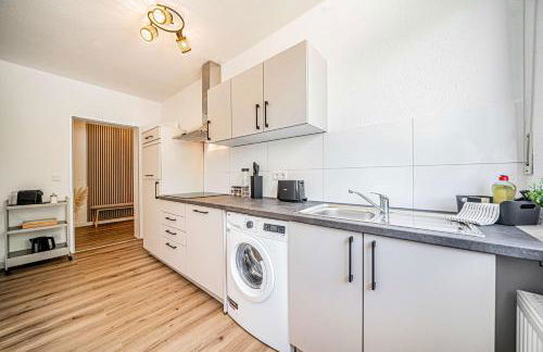 Gemütlich l Zentral l Parken l Universität l Balkon I Für 6 - Foto 9