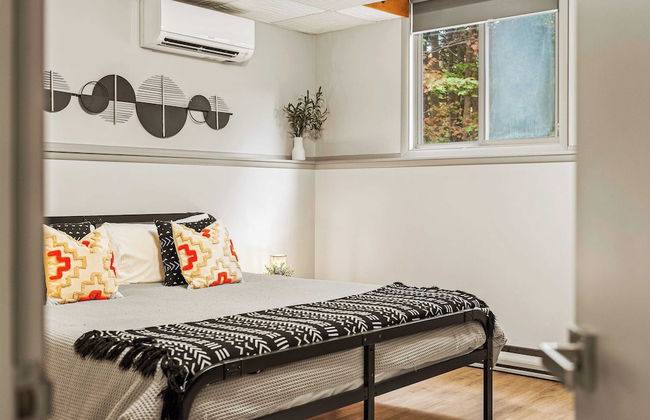 Emerald Bluff by Avantstay Lake Views, Deck, Fire Pit, Game Room - Photo 39