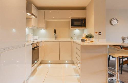 Gated Parking Quiet block lift Sleeps up to 4 - Foto 5