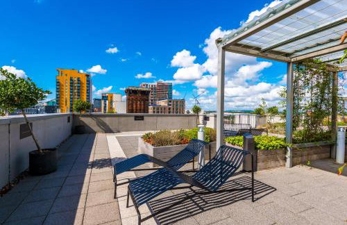 Hilltop Serviced Apartments - Ancoats - Photo 40